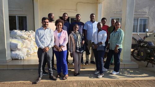 नवीनतम कंपनी ब्लॉग के बारे में GENY Electric Ltd and RIGIL-GENY Successfully Complete Technical Training for EUCL in Rwanda